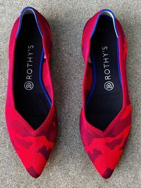 RARE Rothy's The Point Red Camo Flat Size 9.5